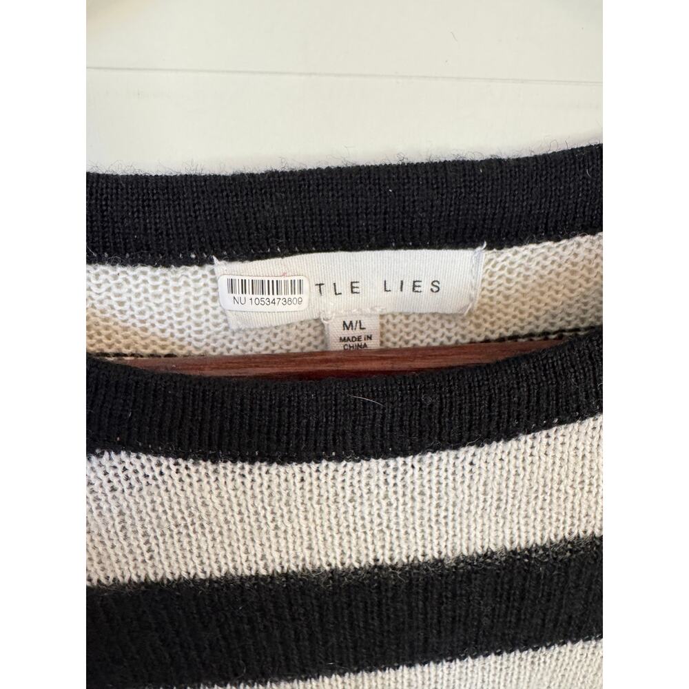 ANTHROPOLOGIE Little Lies Stripe Contrast Sweater Nuuly Sz Med/Large Wool Blend - Picture 3 of 8